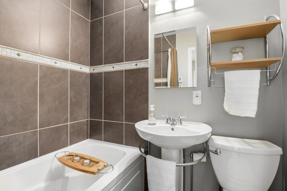 5407 Greentree Road, West Vancouver 22