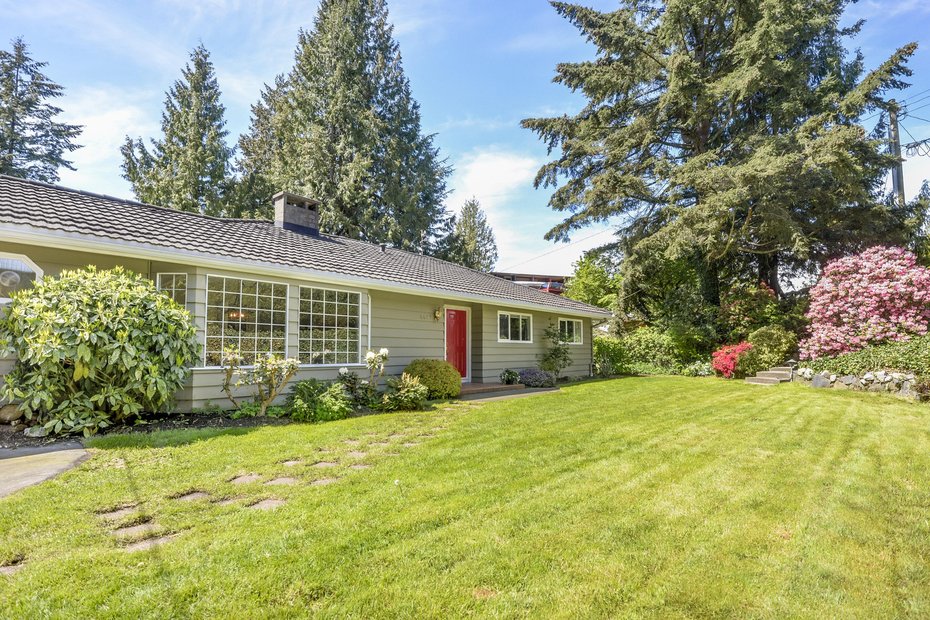 5407 Greentree Road, West Vancouver 4