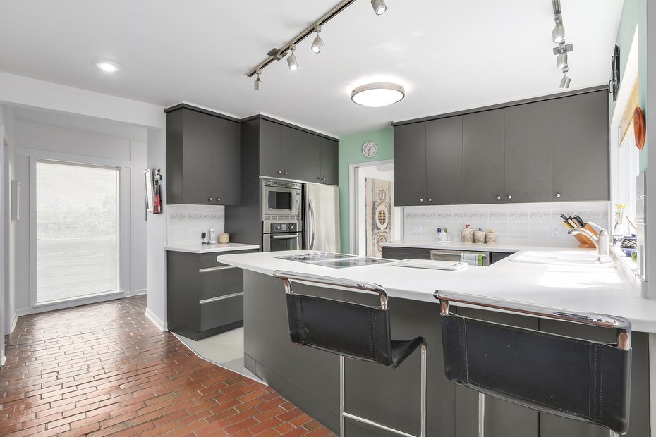 6779 Dufferin Avenue, West Vancouver 10