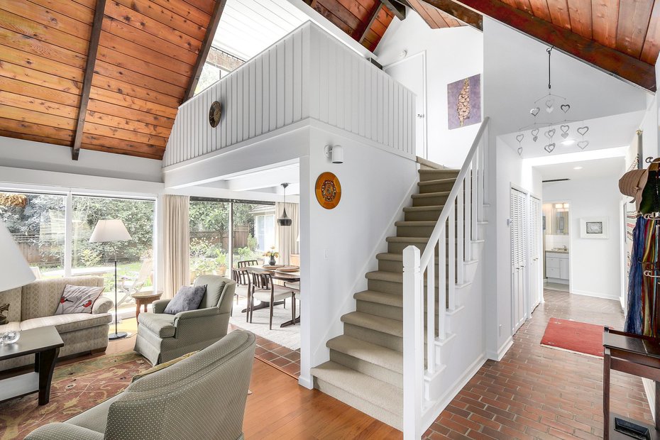 6779 Dufferin Avenue, West Vancouver 2