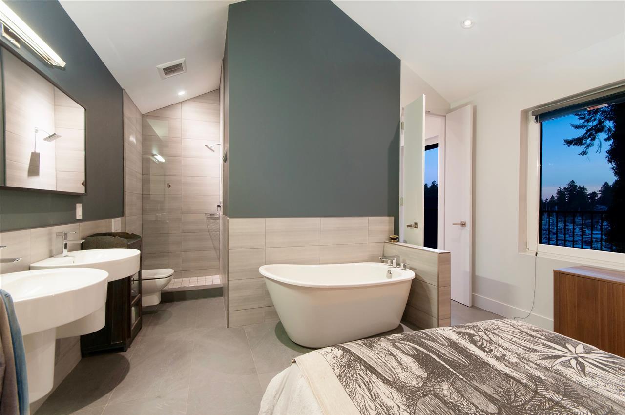 5809 Marine Drive, West Vancouver 9