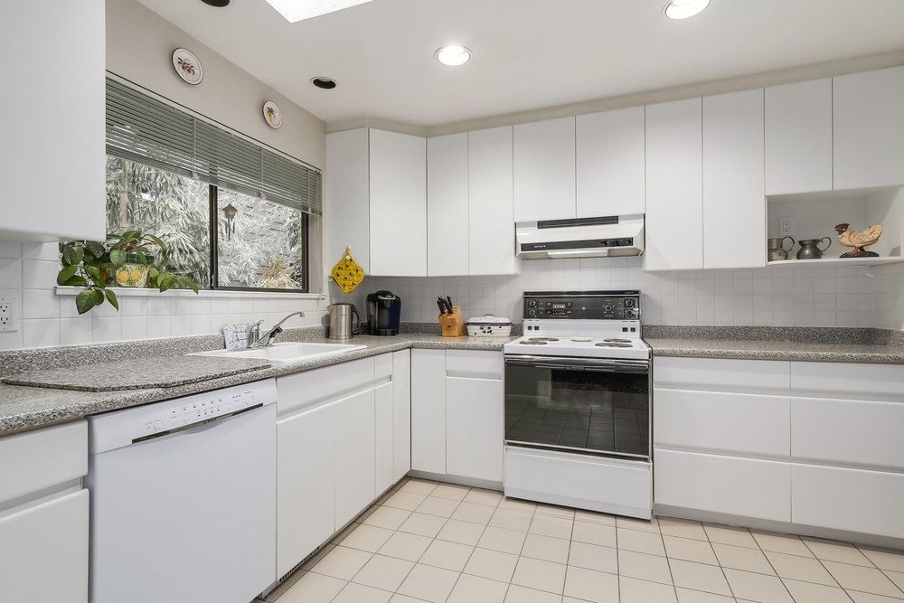 6453 Wellington Avenue, West Vancouver 10