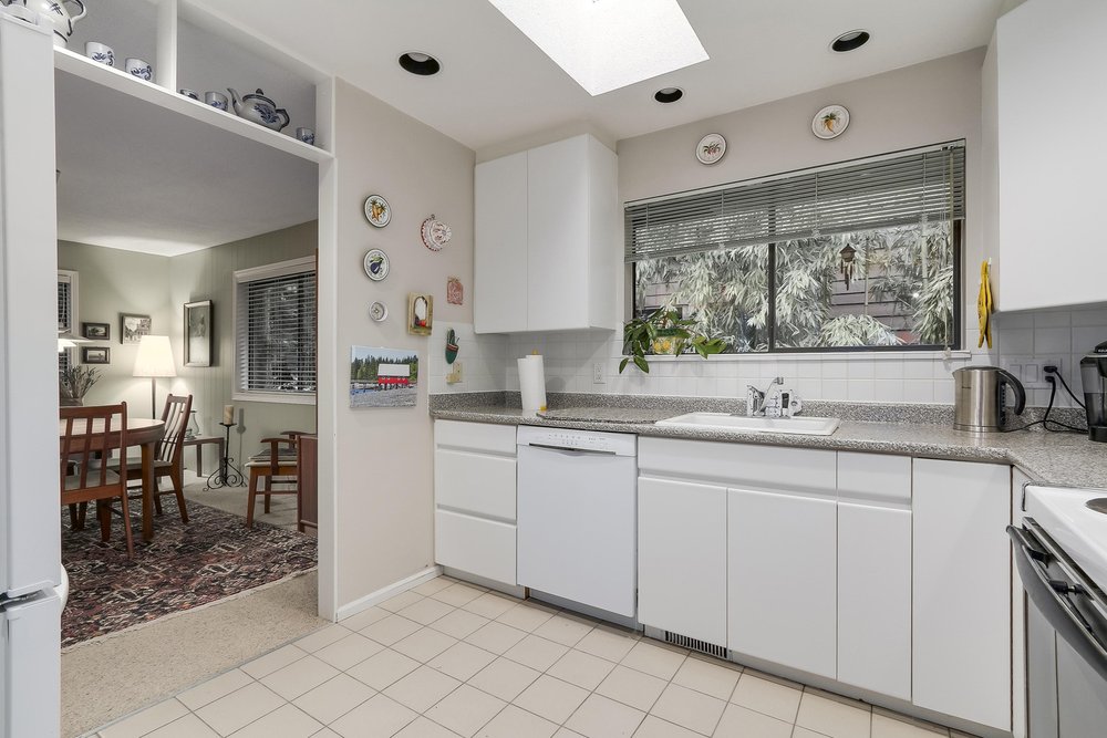 6453 Wellington Avenue, West Vancouver 11