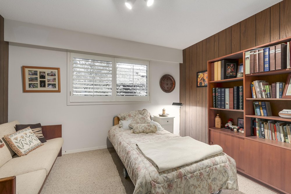 6453 Wellington Avenue, West Vancouver 16