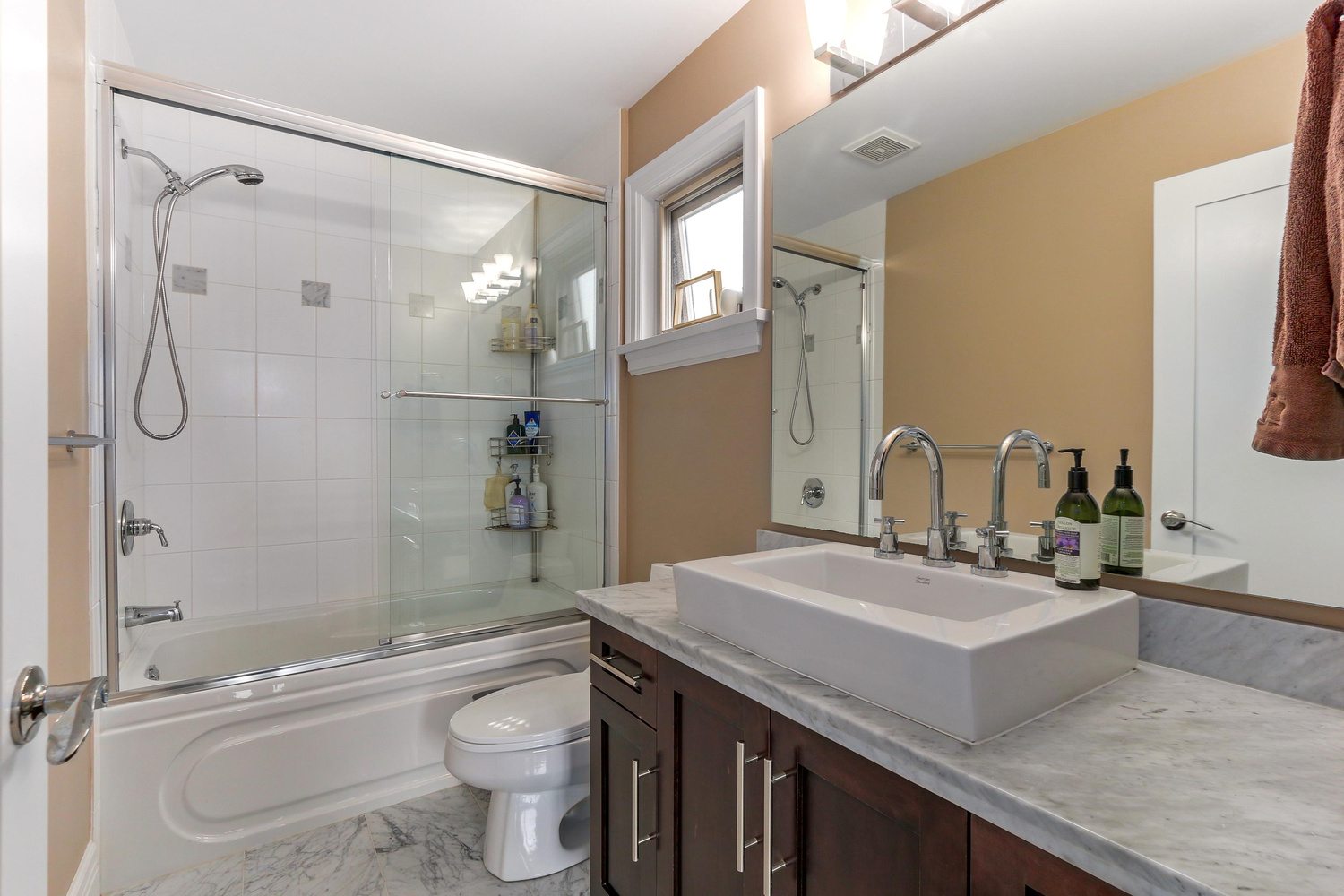 #2 - 249 West 16th Street, Central Lonsdale, North Vancouver 30