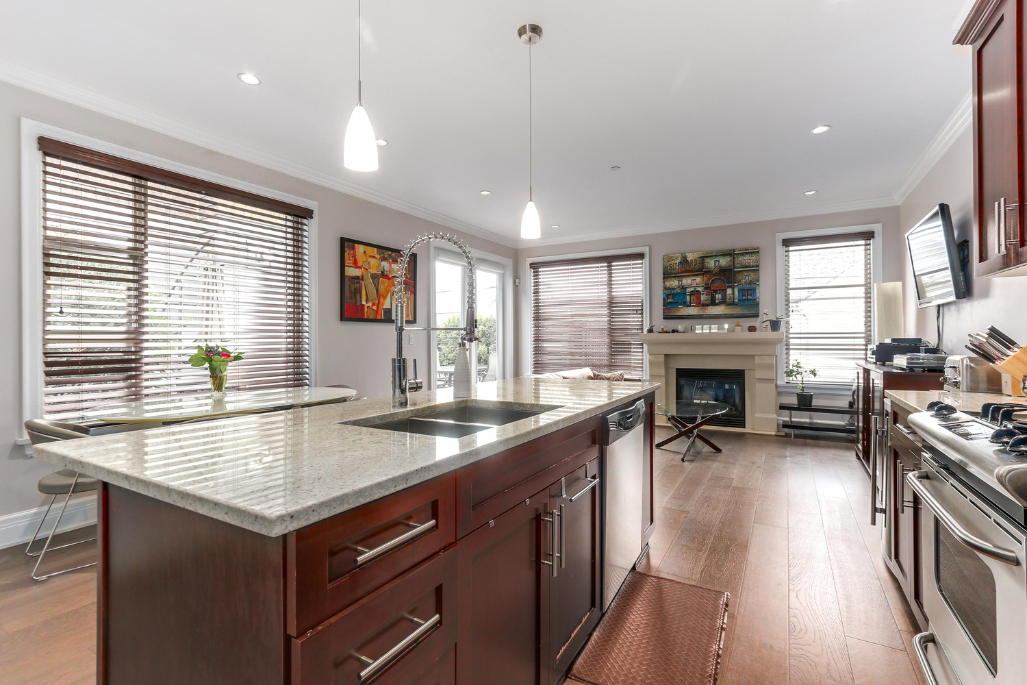 #2 - 249 West 16th Street, Central Lonsdale, North Vancouver 21