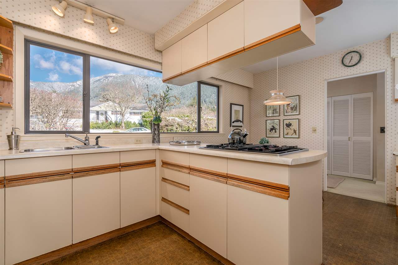 4423 Derby Place, Forest Hills, North Vancouver 6