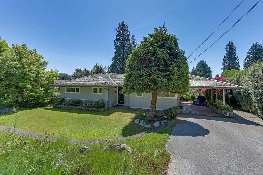 1570 Rena Crescent, Queens, West Vancouver