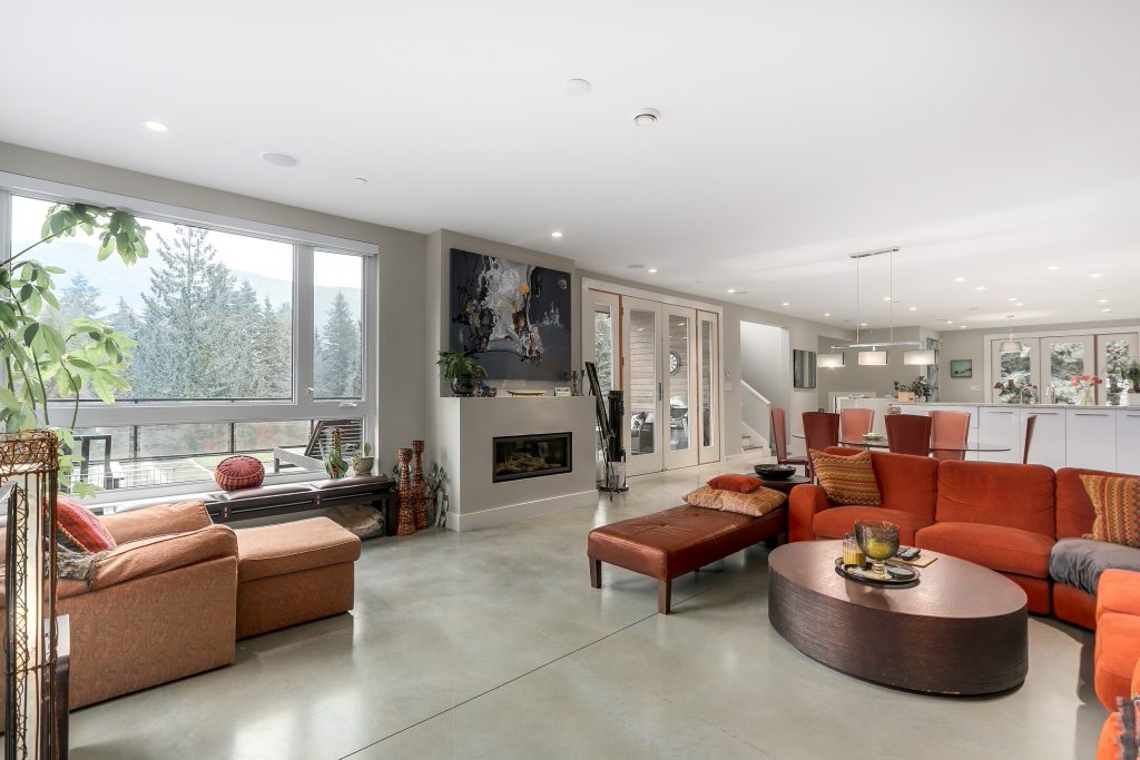5564 Gallagher Pl