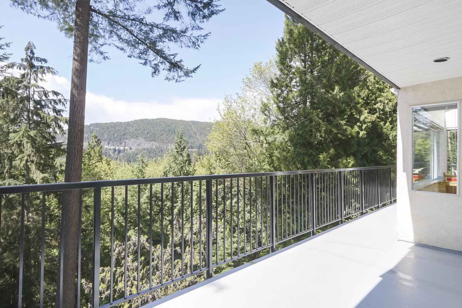 5495 Keith Road, West Vancouver 12