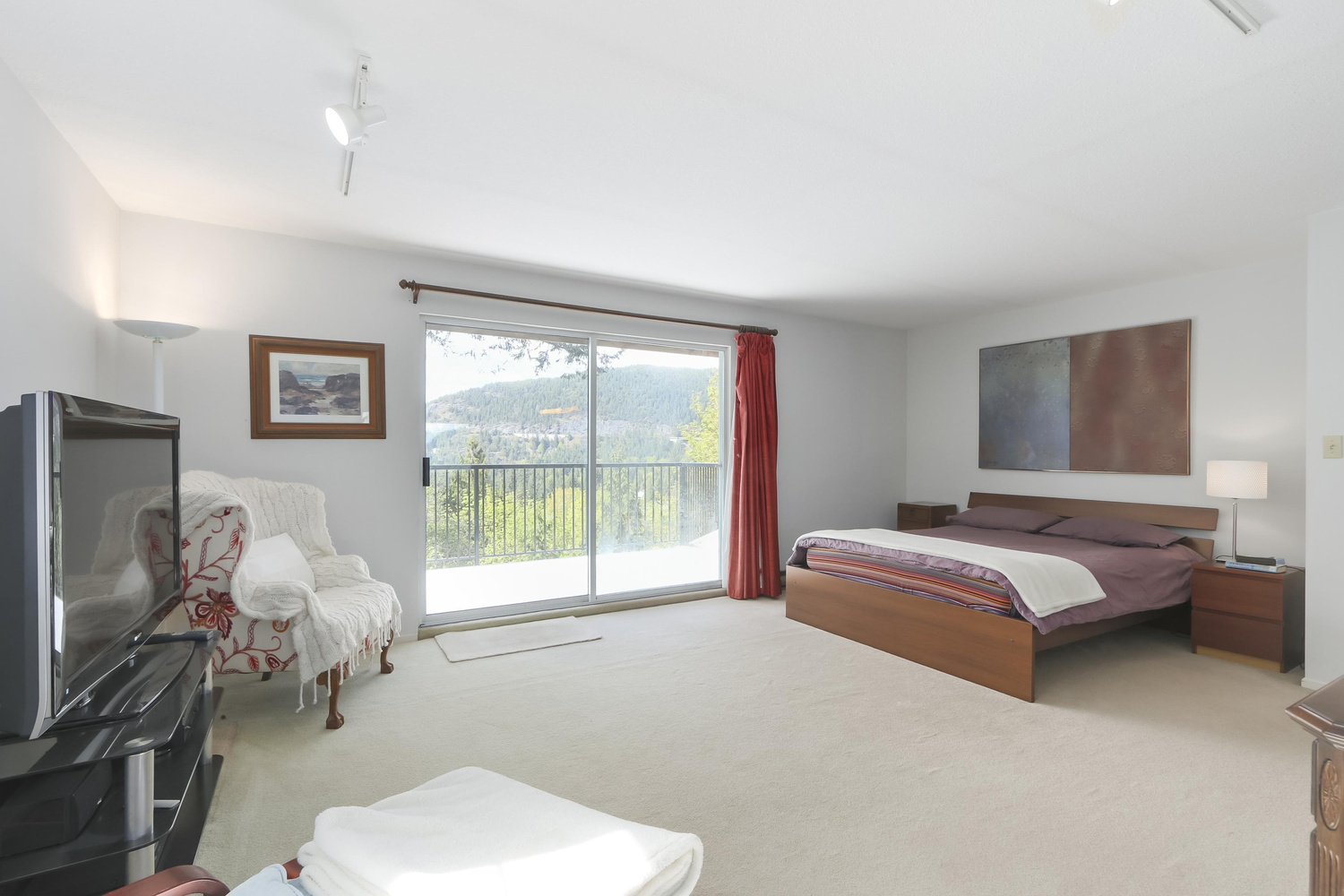 5495 Keith Road, West Vancouver 14