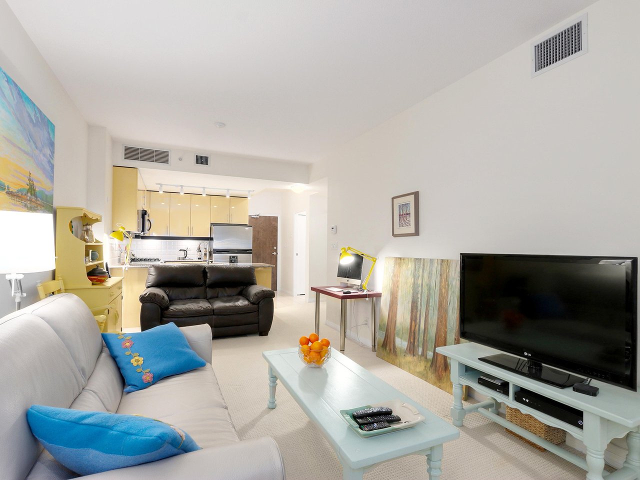 406 138 E Esplanade 9