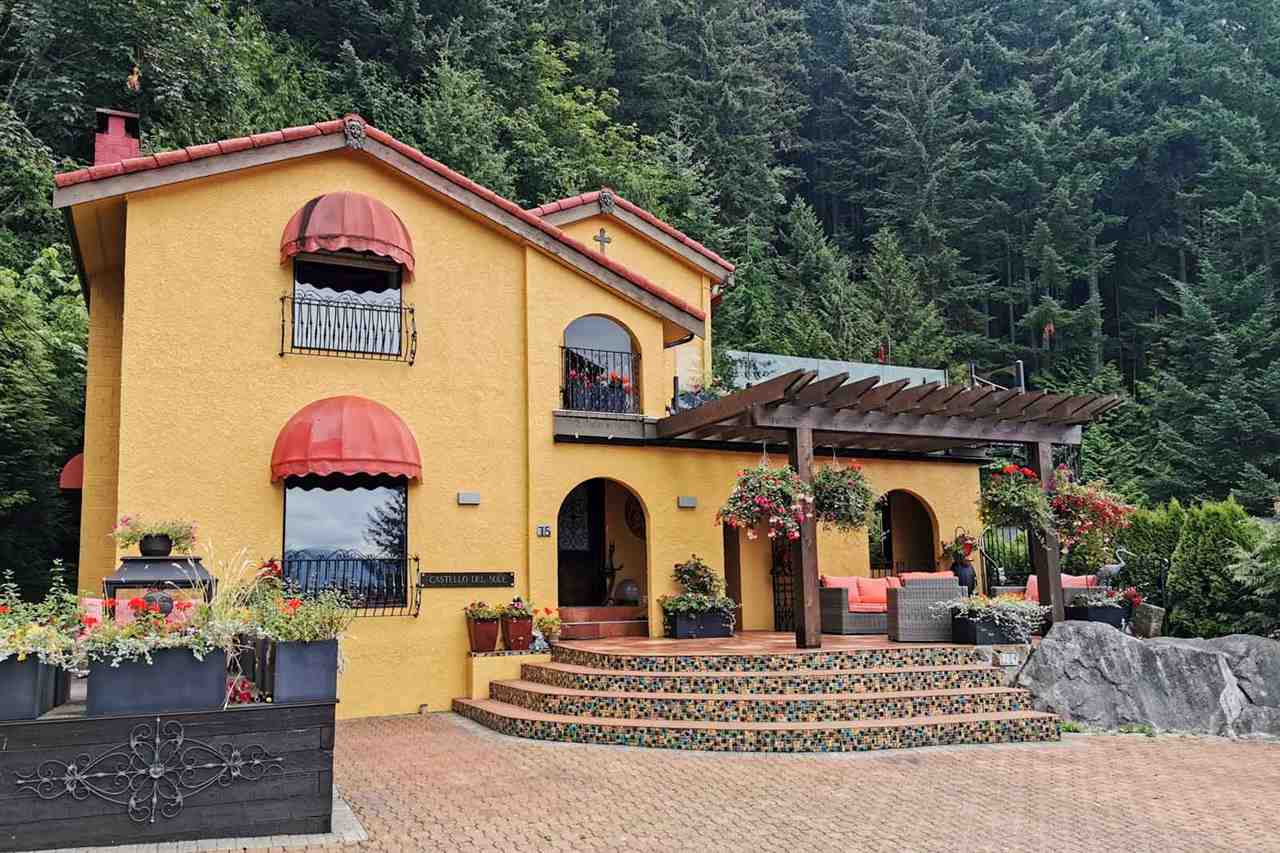 75 Sunset Drive, Lions Bay 3