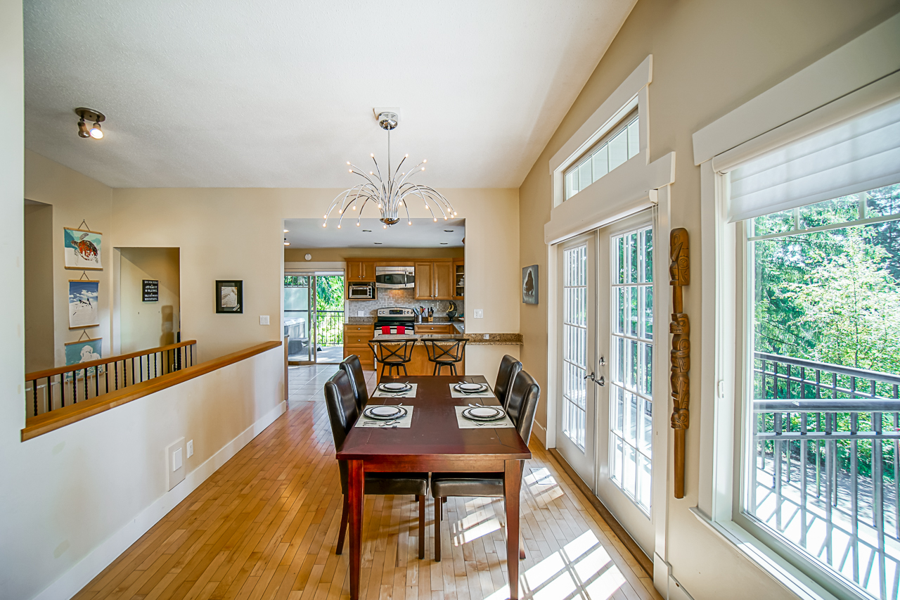 686 E Kings Road 39