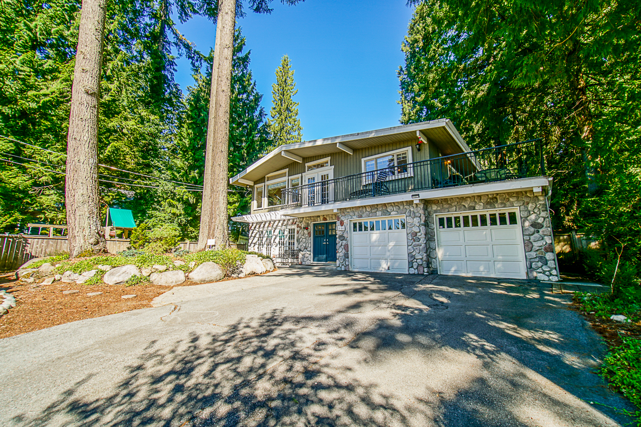 686 E Kings Road 50