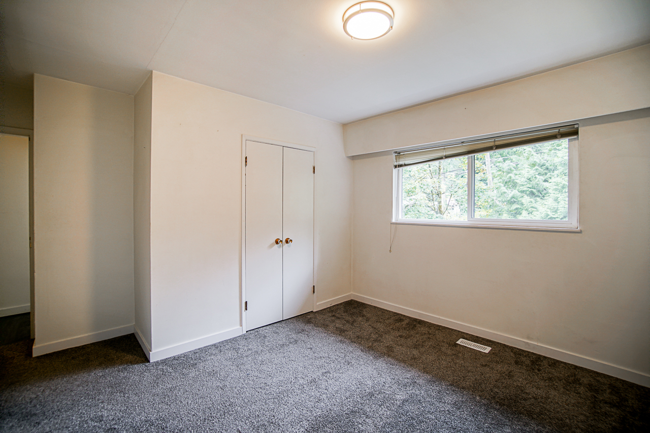 4228 Capilano Road 20