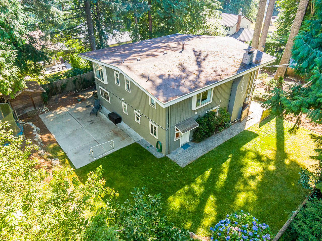 686 E Kings Road 9