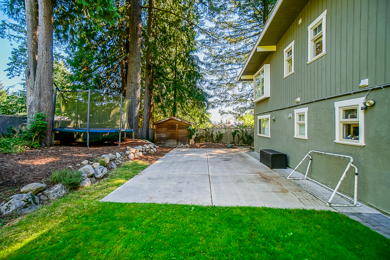686 E Kings Road 7
