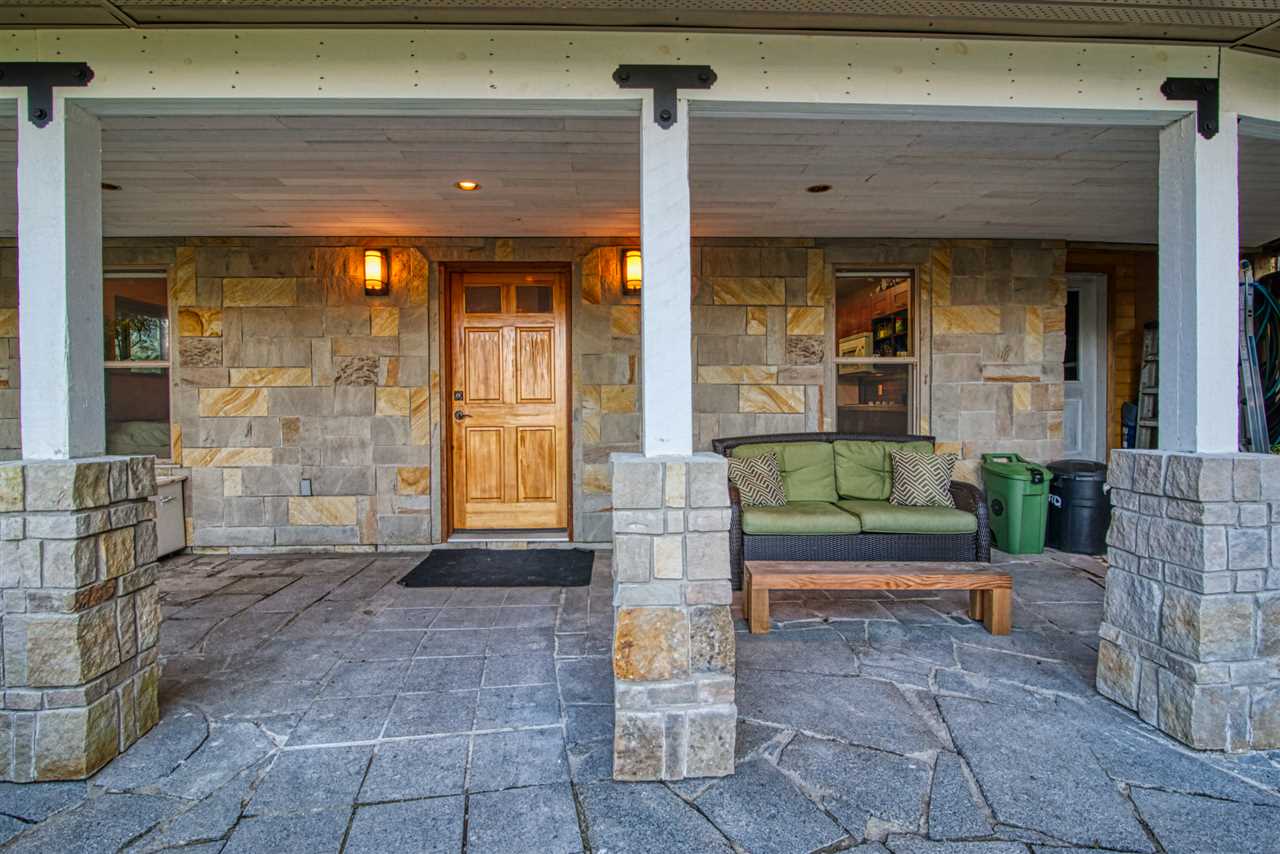 1861 North Road, Gibsons 19