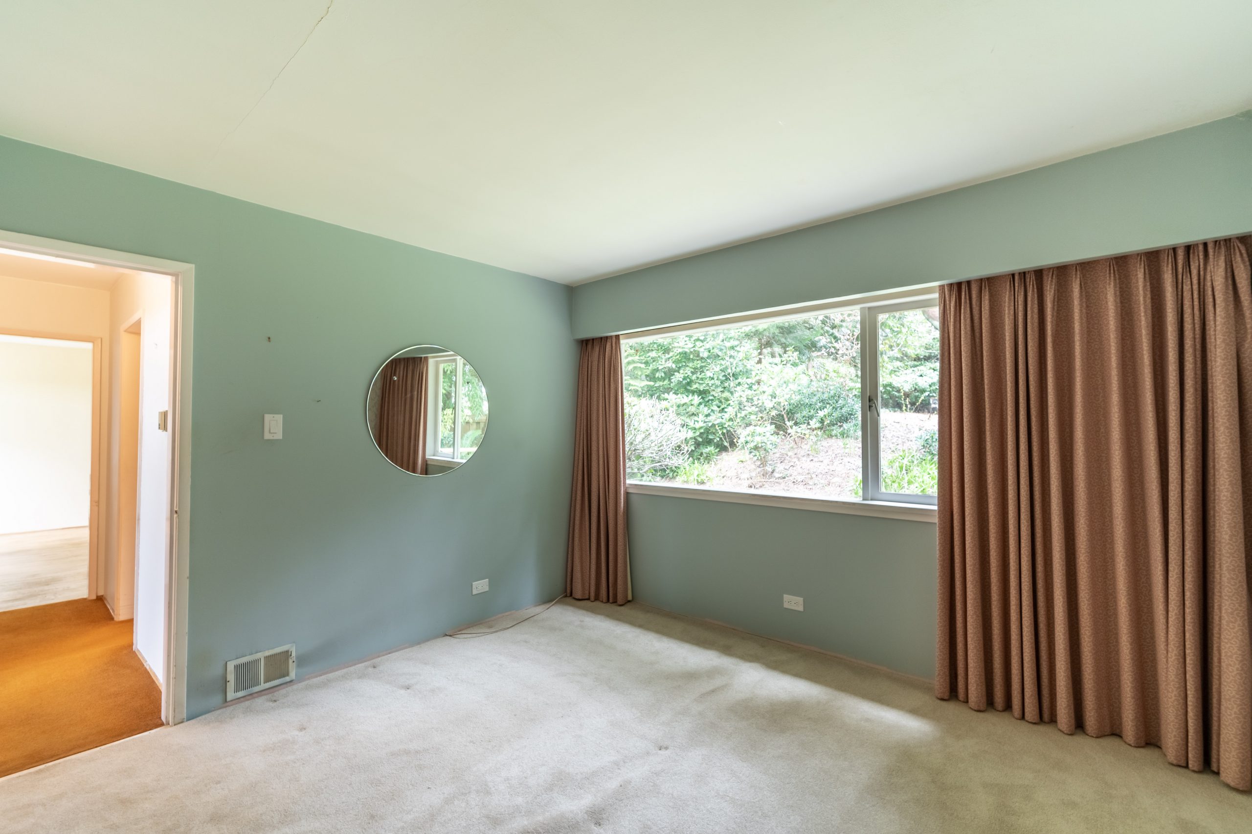 2685 Rosebery Ave 23