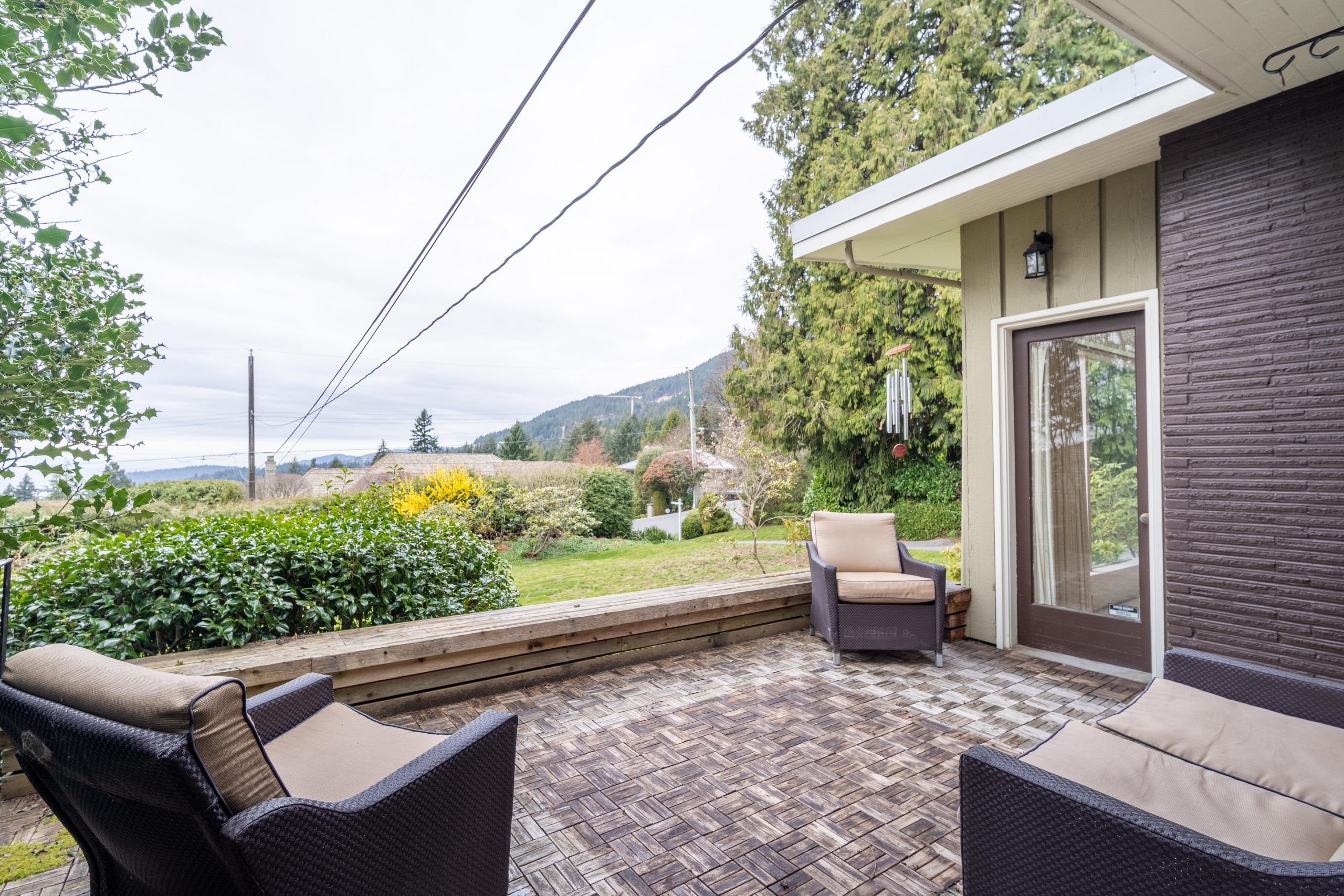 2685 Rosebery Ave 19
