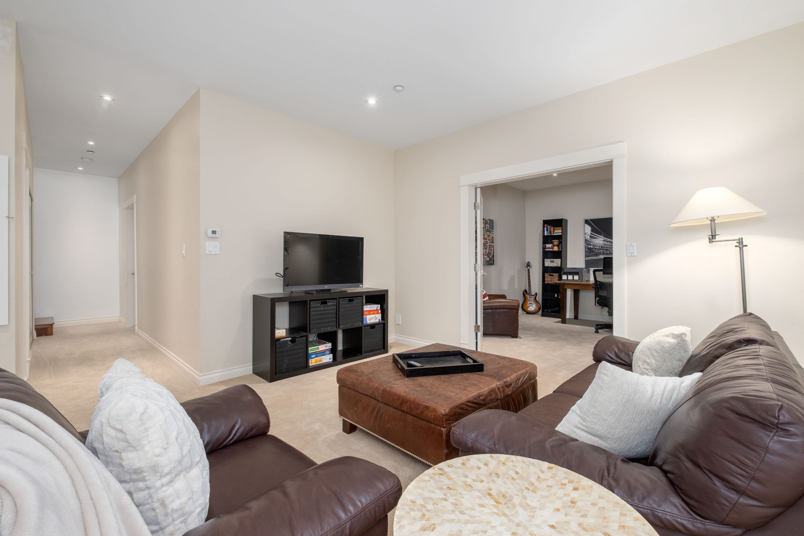 6782 Dufferin Ave, Whytecliff 51