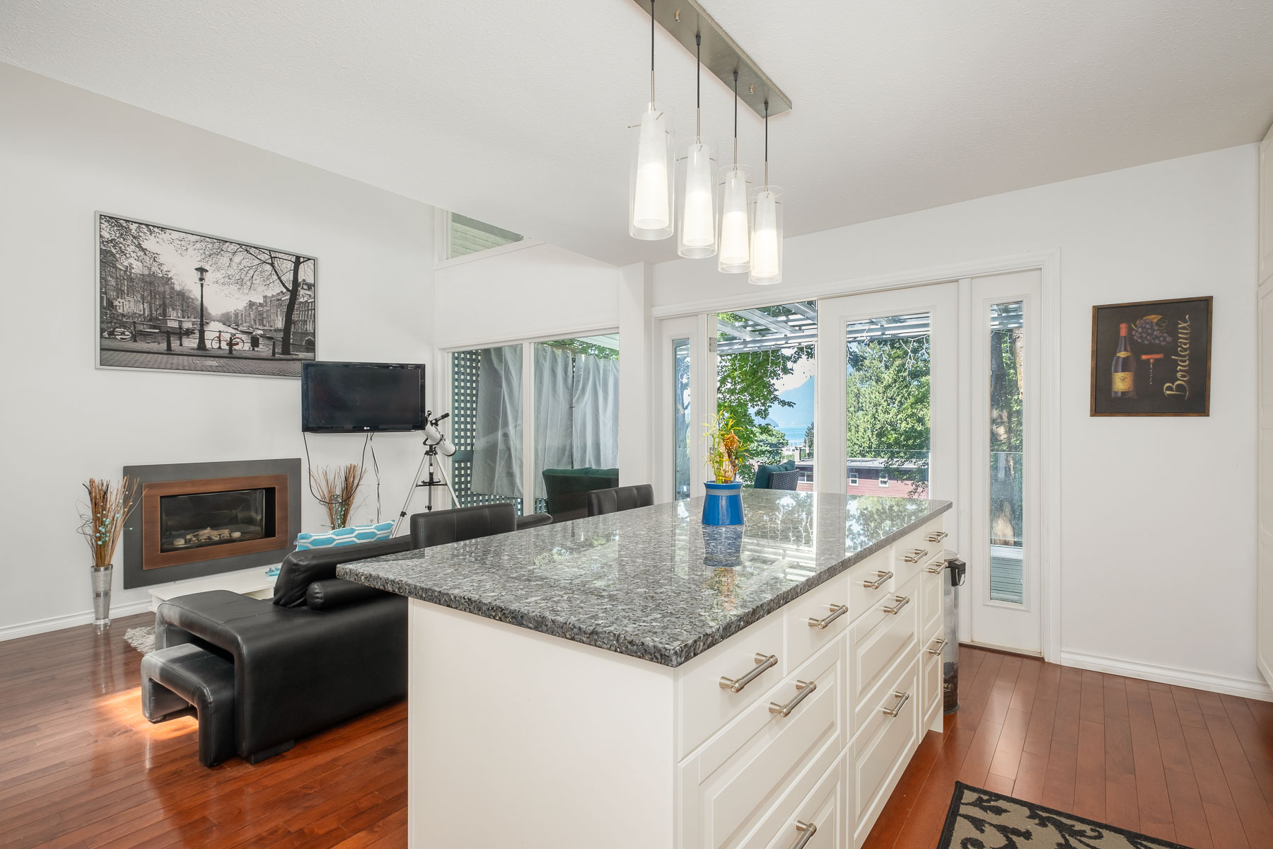 6325 Chatham Street, West Vancouver 7