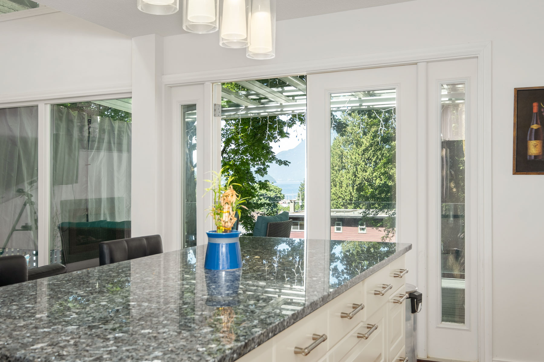 6325 Chatham Street, West Vancouver 10