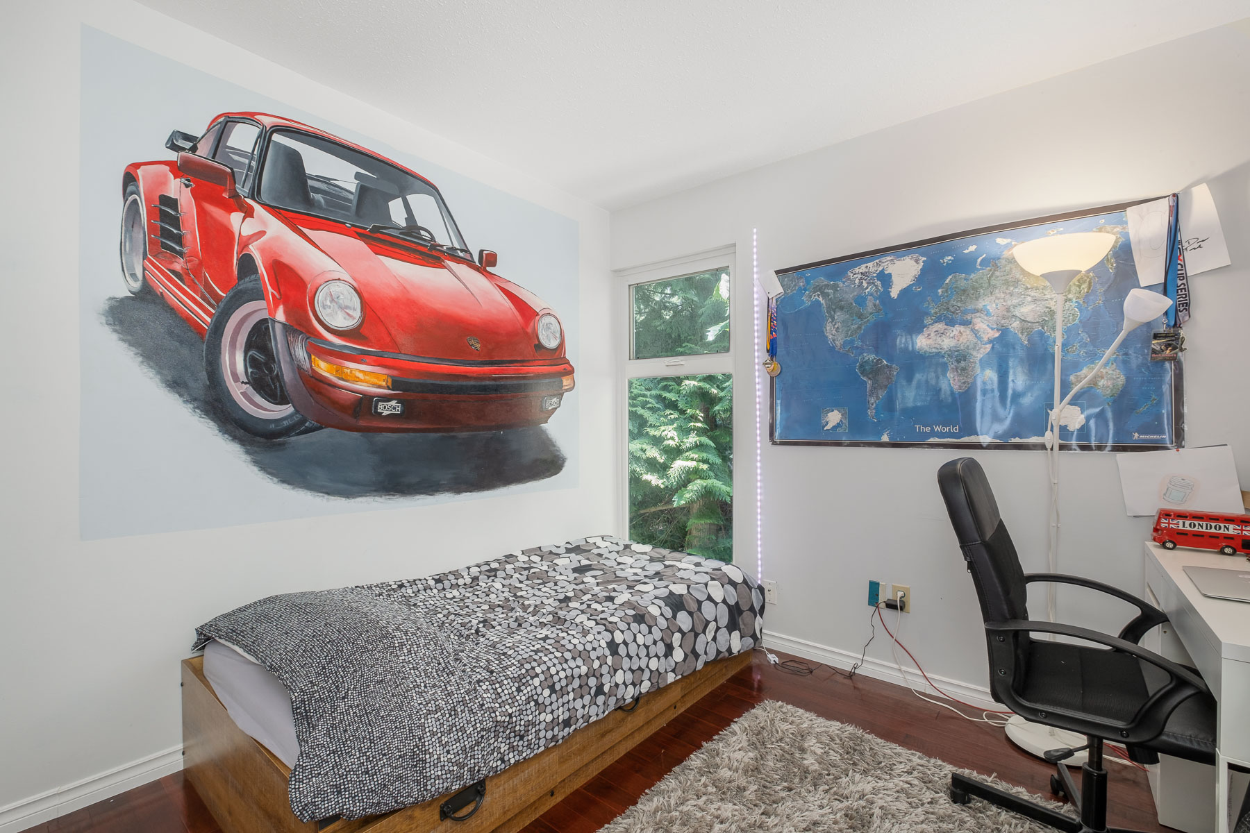 6325 Chatham Street, West Vancouver 19