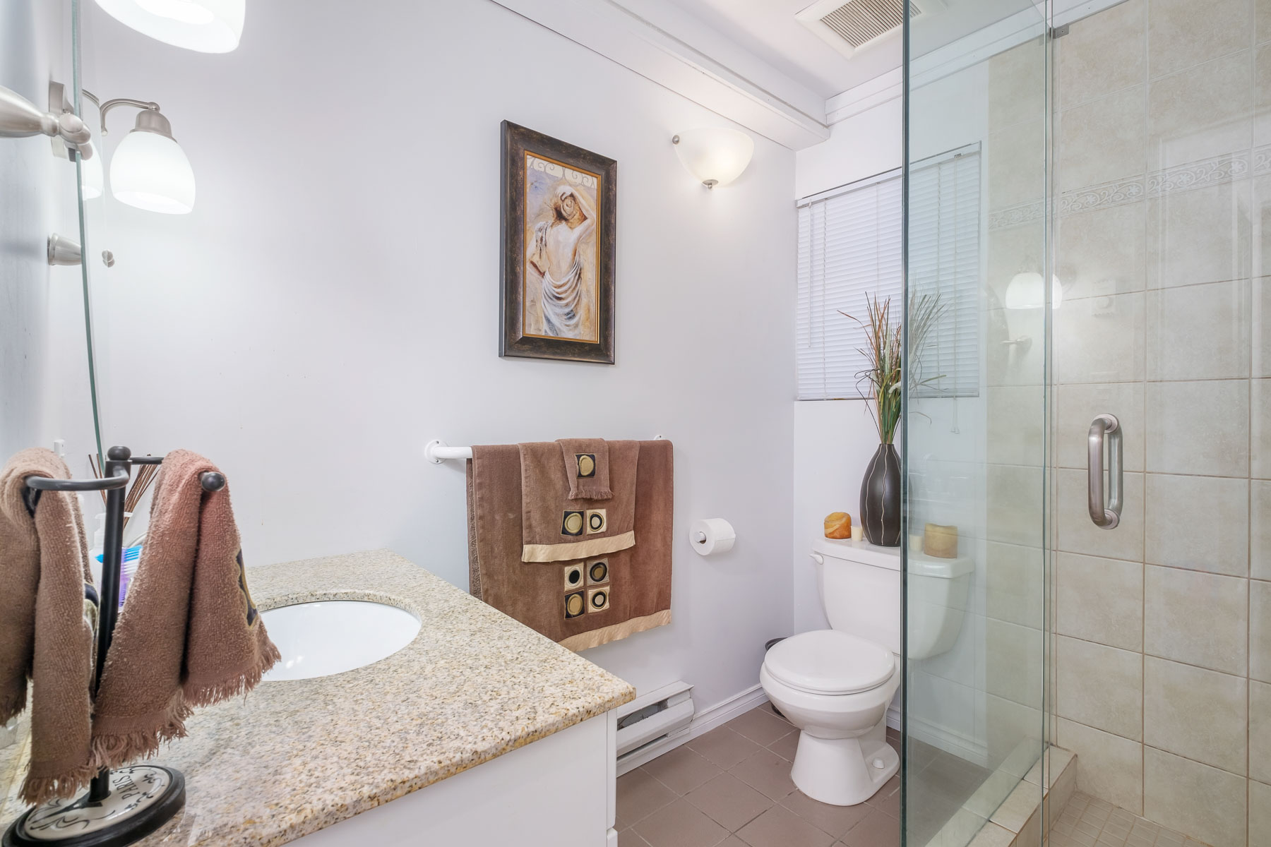 6325 Chatham Street, West Vancouver 13
