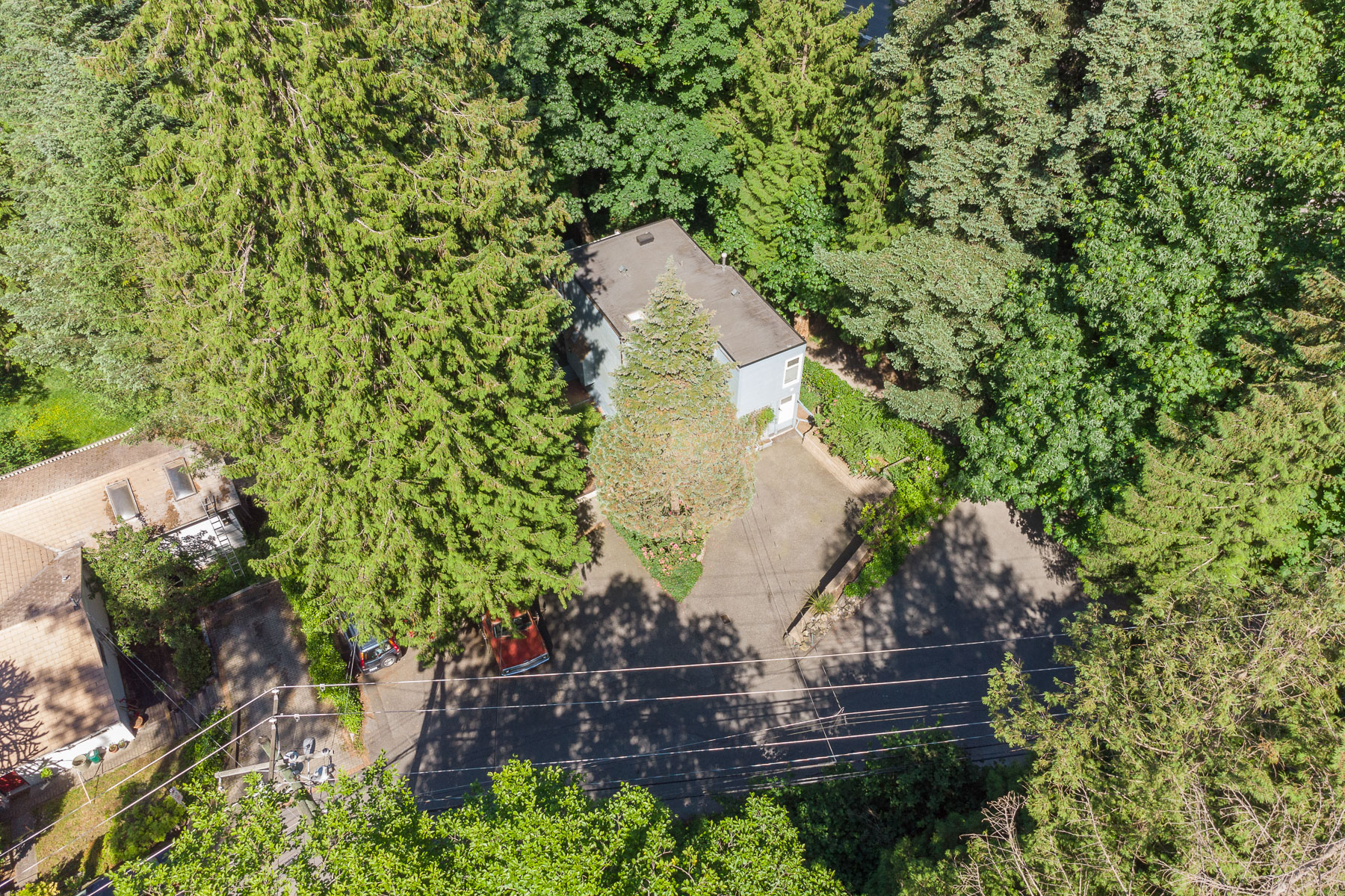 6325 Chatham Street, West Vancouver 36