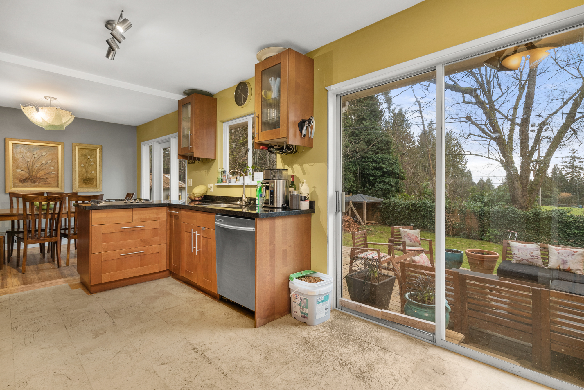 711 Blythwood Drive, Delbrook, North Vancouver 16