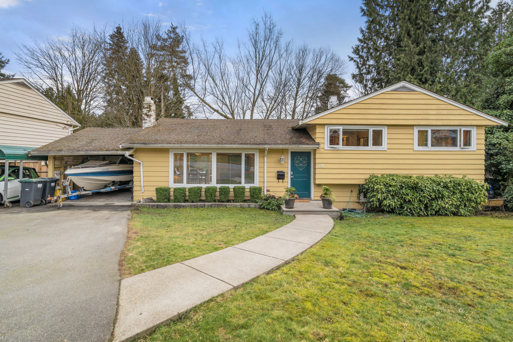 711 Blythwood Drive, Delbrook