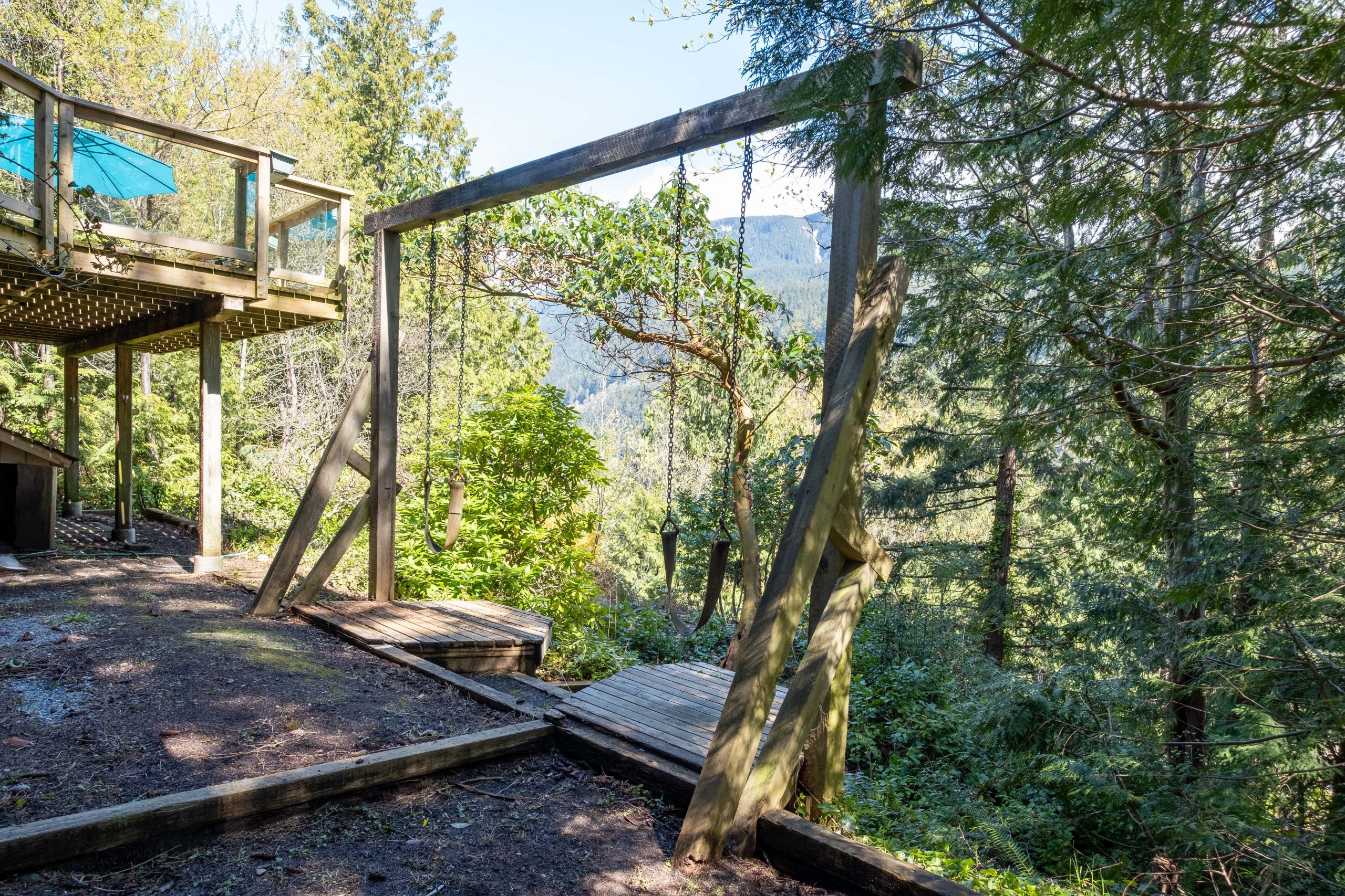 6630 Madrona Cres, West Vancouver 42