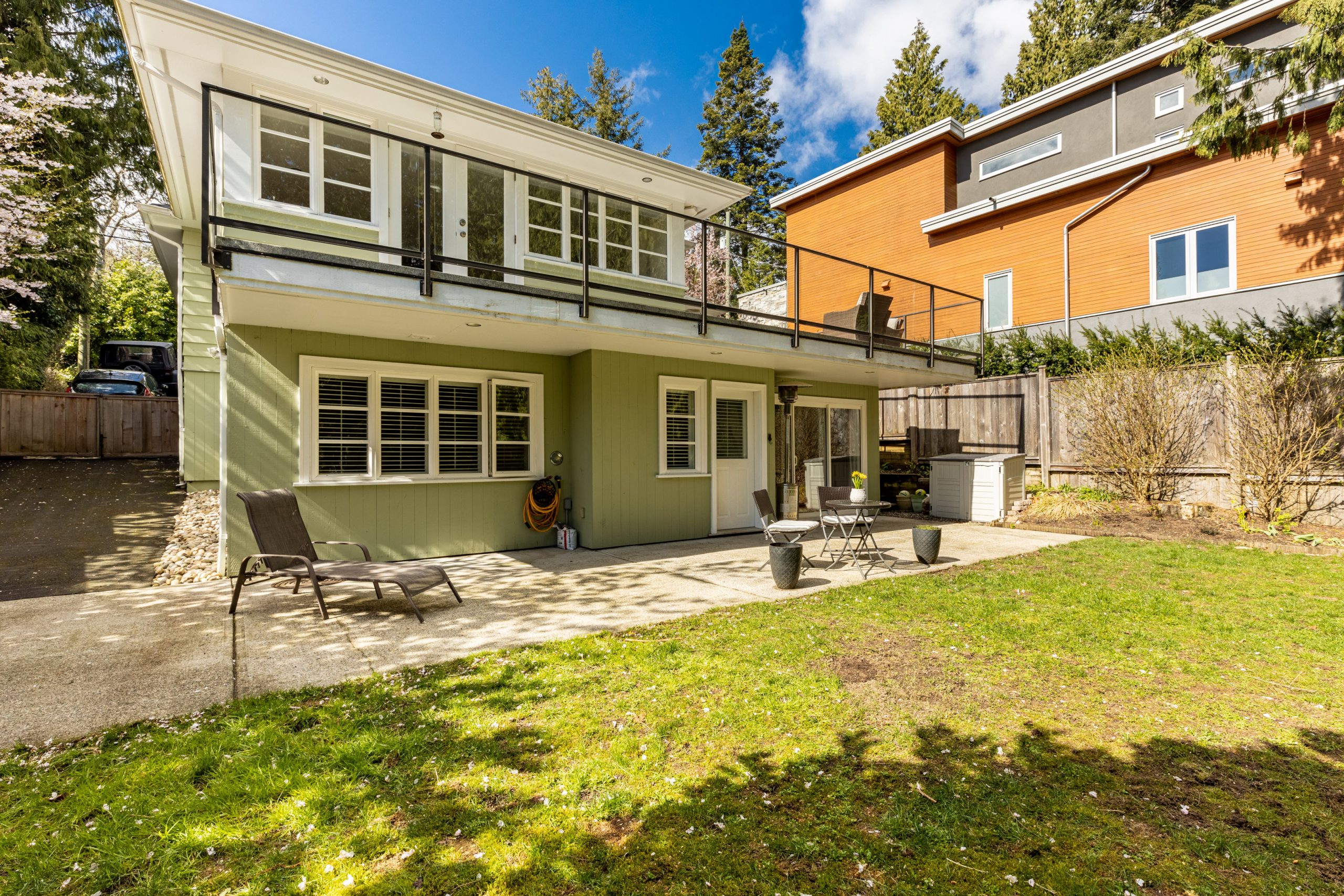 6412 Wellington Ave, West Vancouver 34