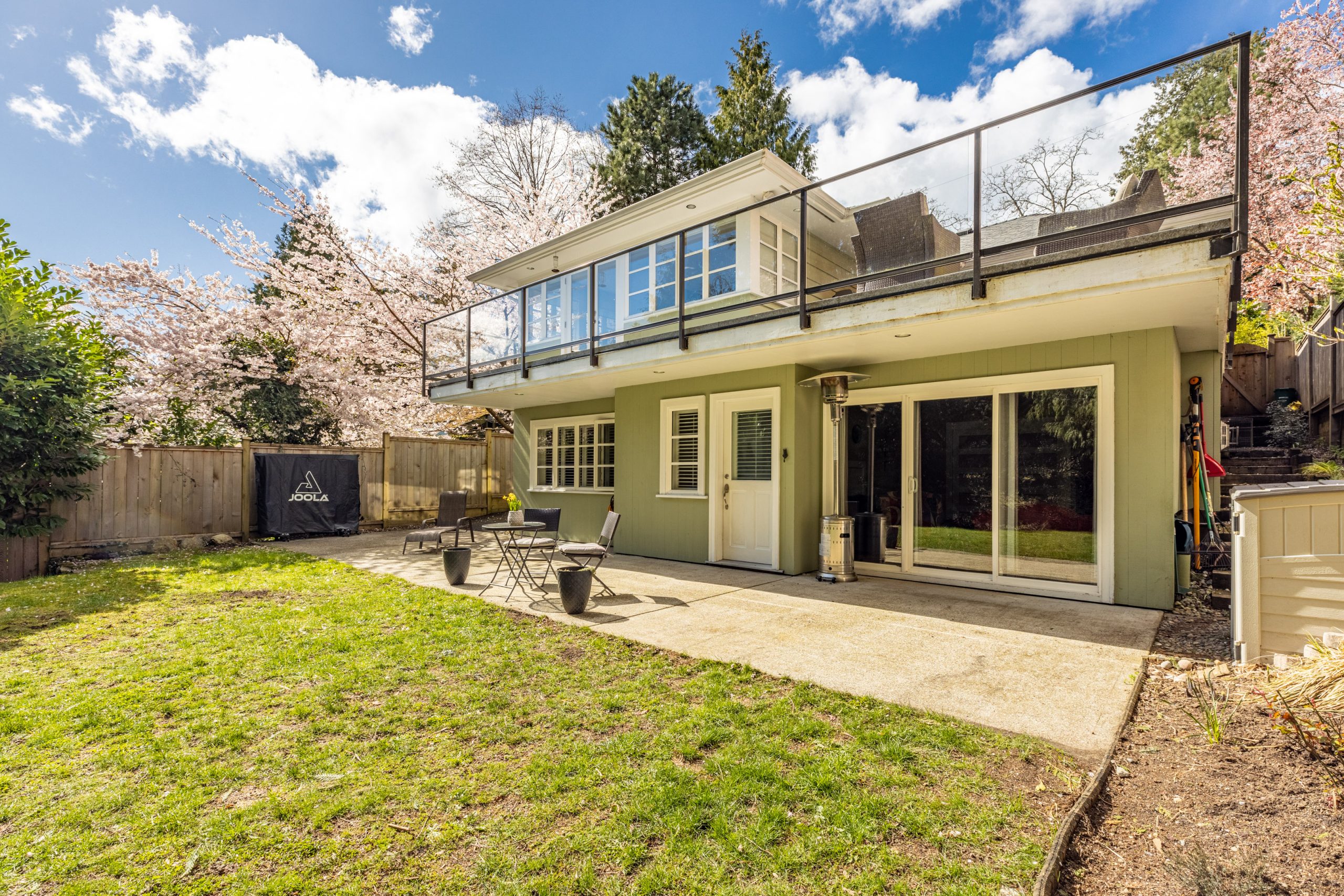 6412 Wellington Ave, West Vancouver 35