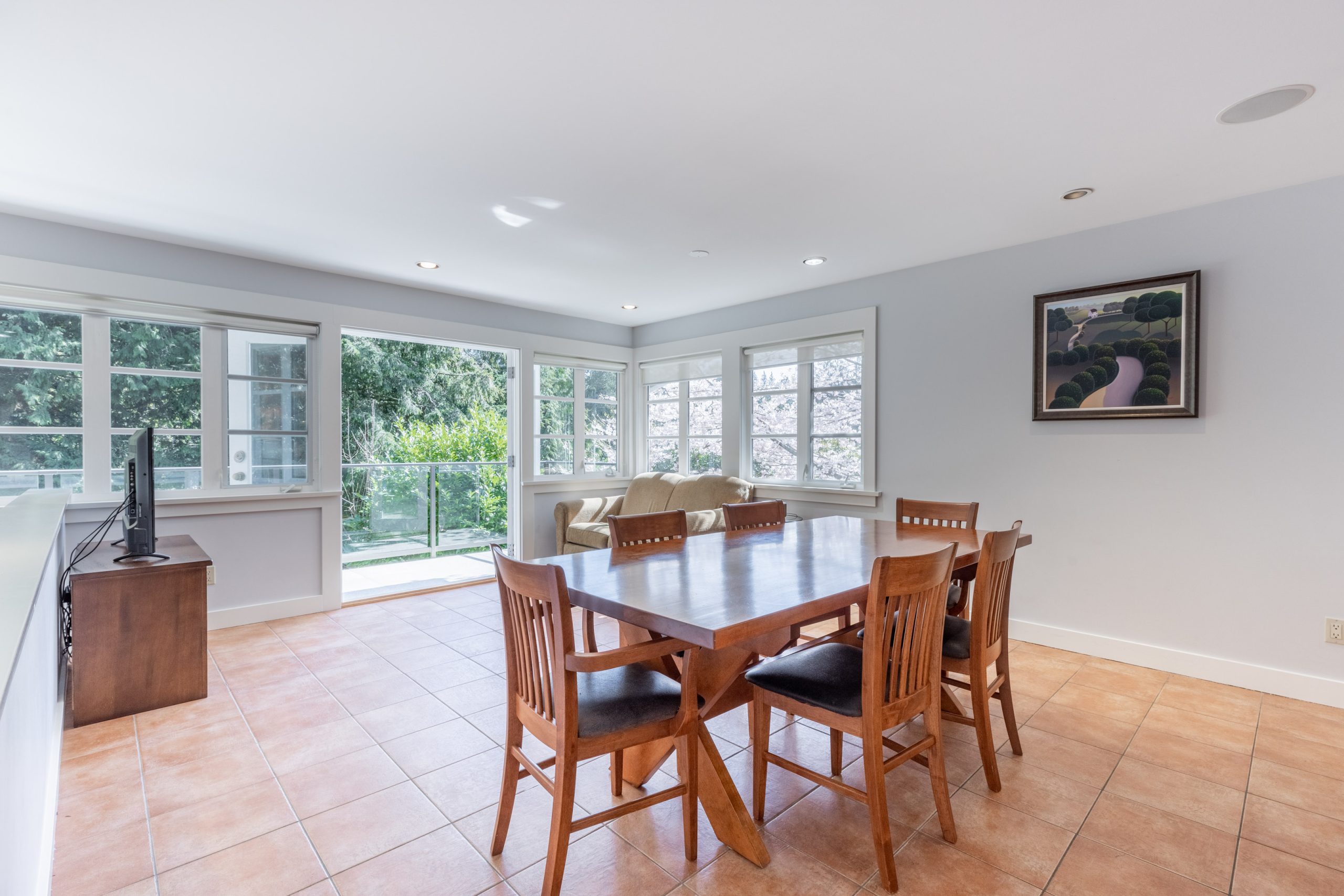 6412 Wellington Ave, West Vancouver 16