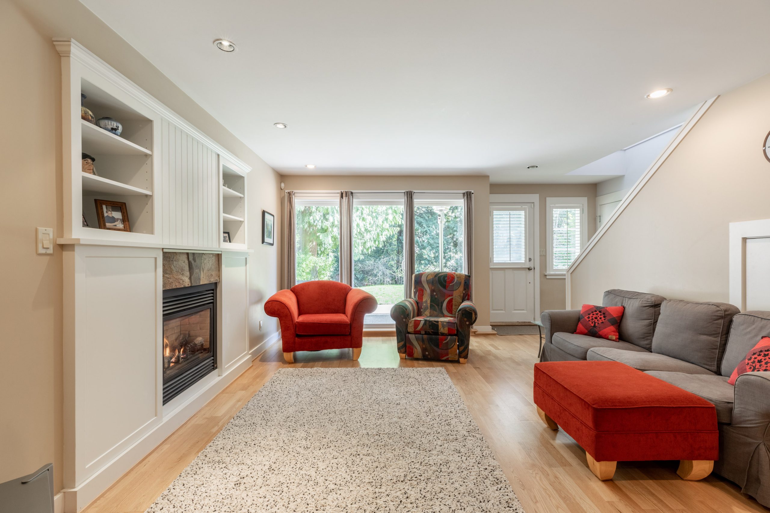 6412 Wellington Ave, West Vancouver 26