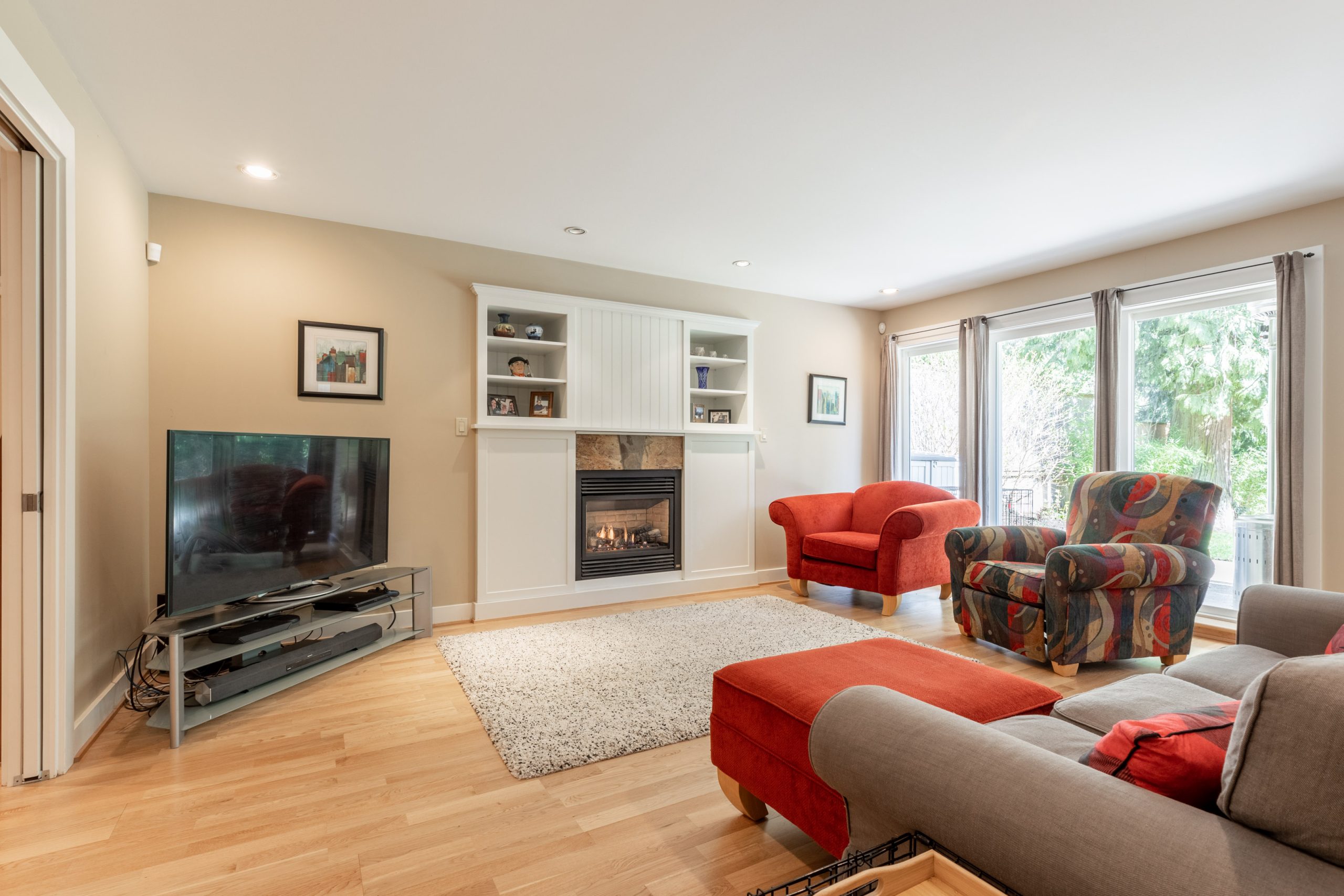 6412 Wellington Ave, West Vancouver 27