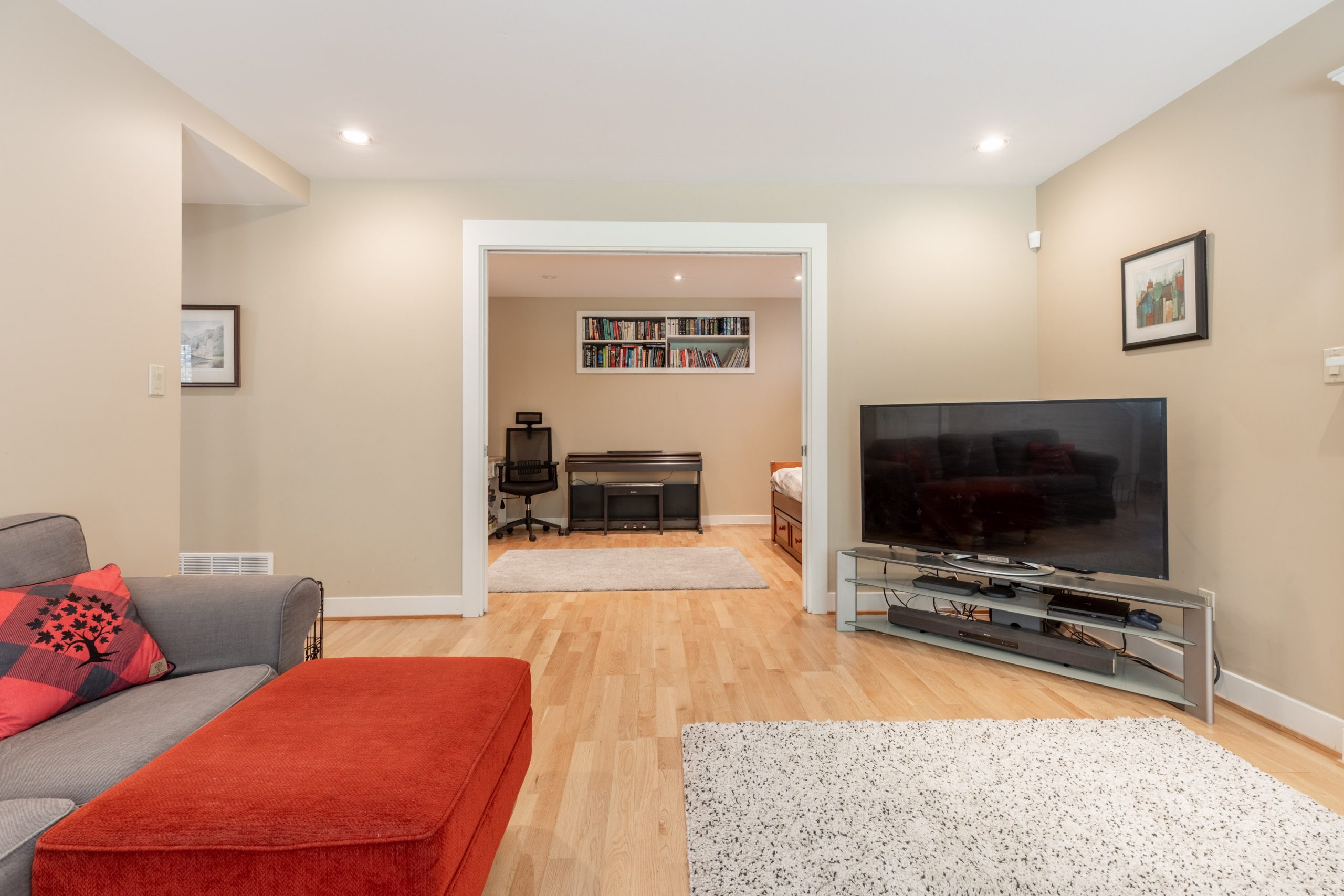 6412 Wellington Ave, West Vancouver 30