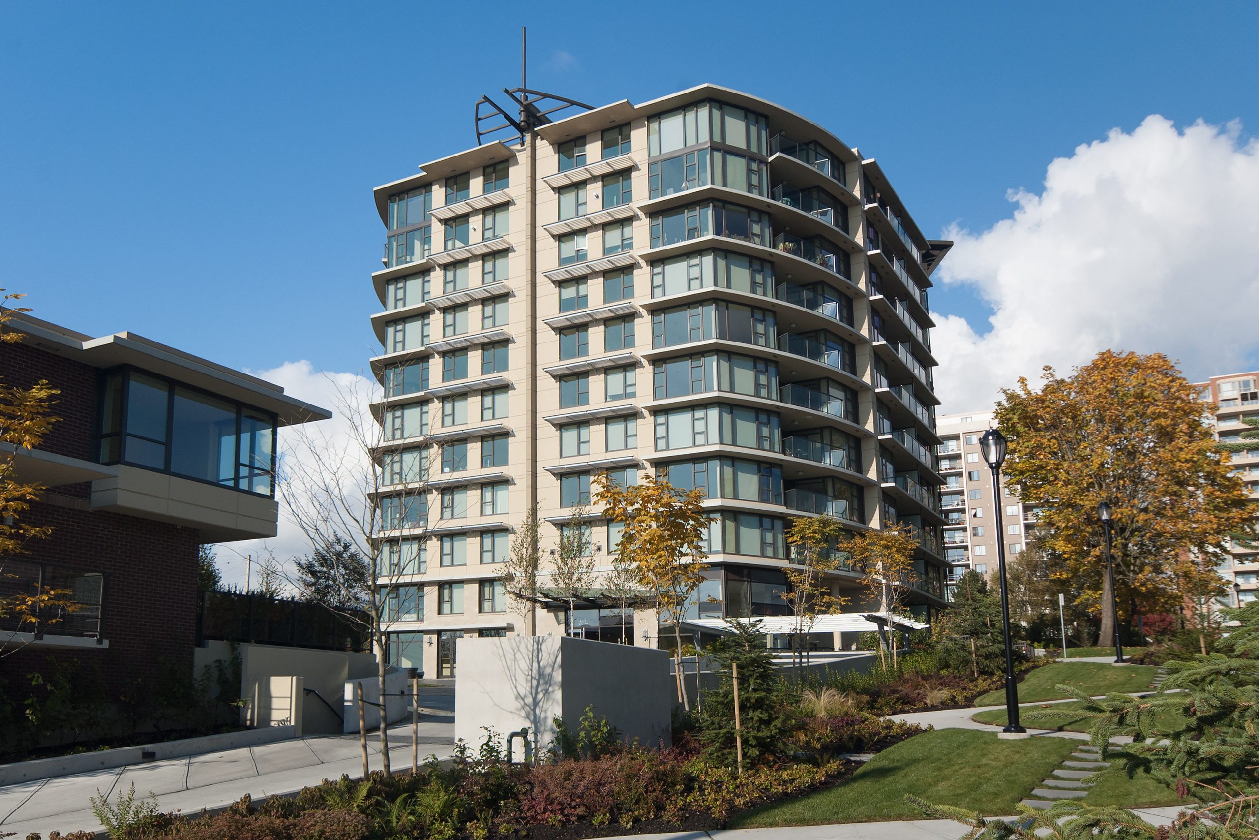 106 683 W Victoria Park Ave, North Vancouver, BC, V7M 0A2 37