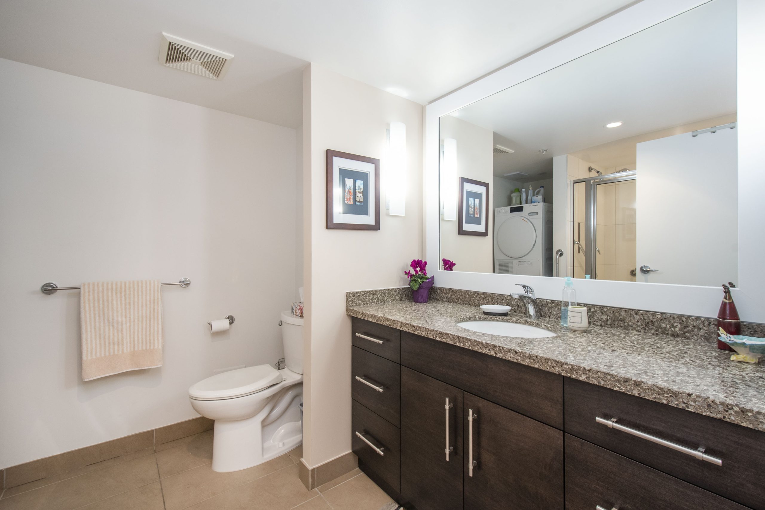106 683 W Victoria Park Ave, North Vancouver, BC, V7M 0A2 19