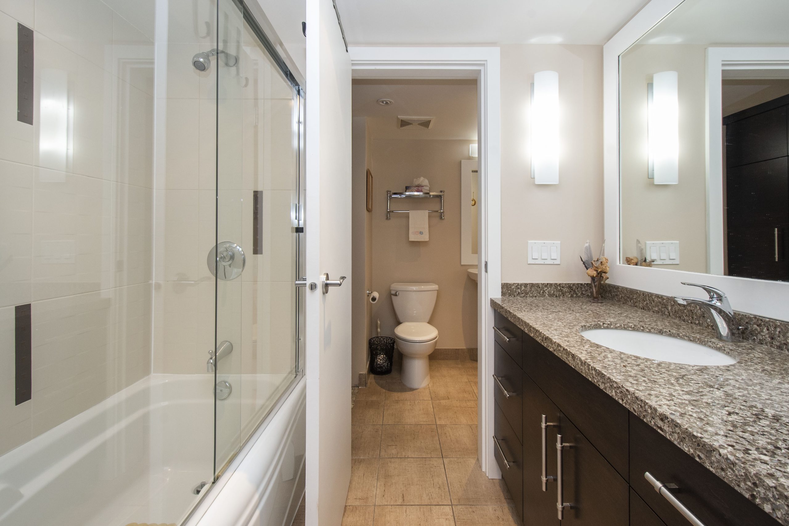 106 683 W Victoria Park Ave, North Vancouver, BC, V7M 0A2 18