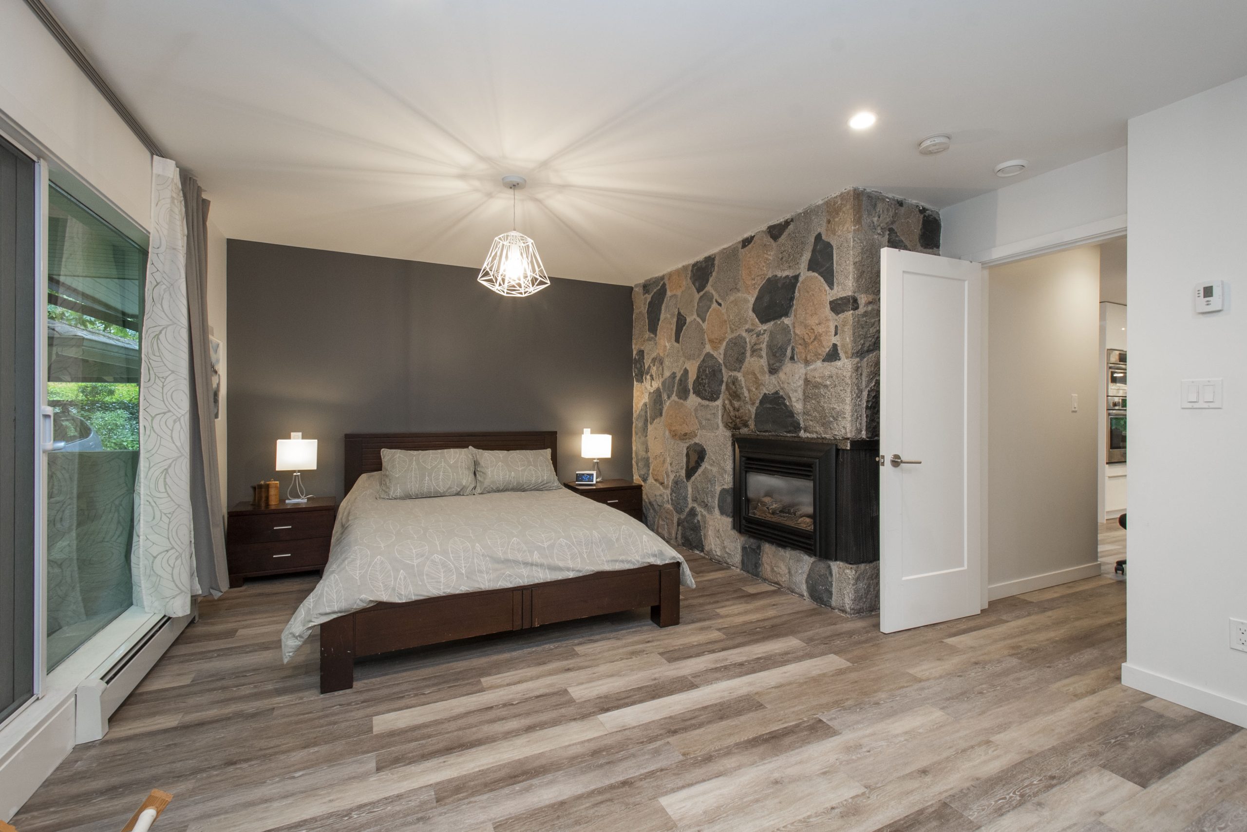 3144 Fairmont Rd, North Vancouver 21