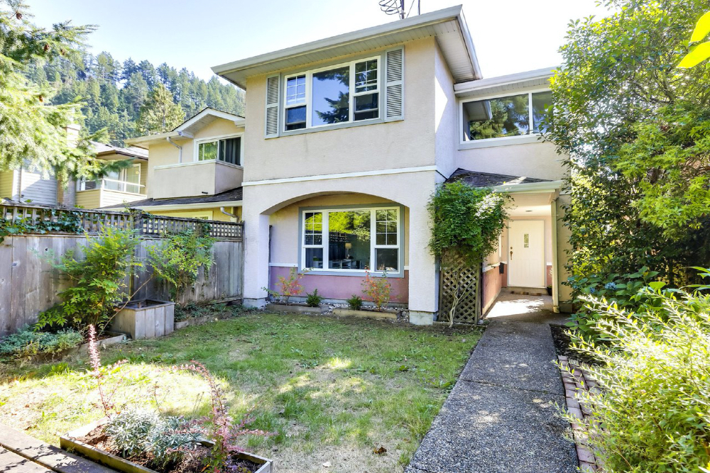 6356 Bruce Street, Horseshoe Bay