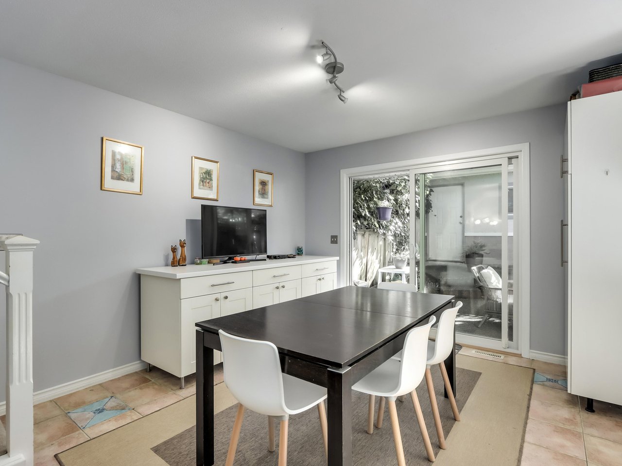6356 Bruce Street, West Vancouver 9