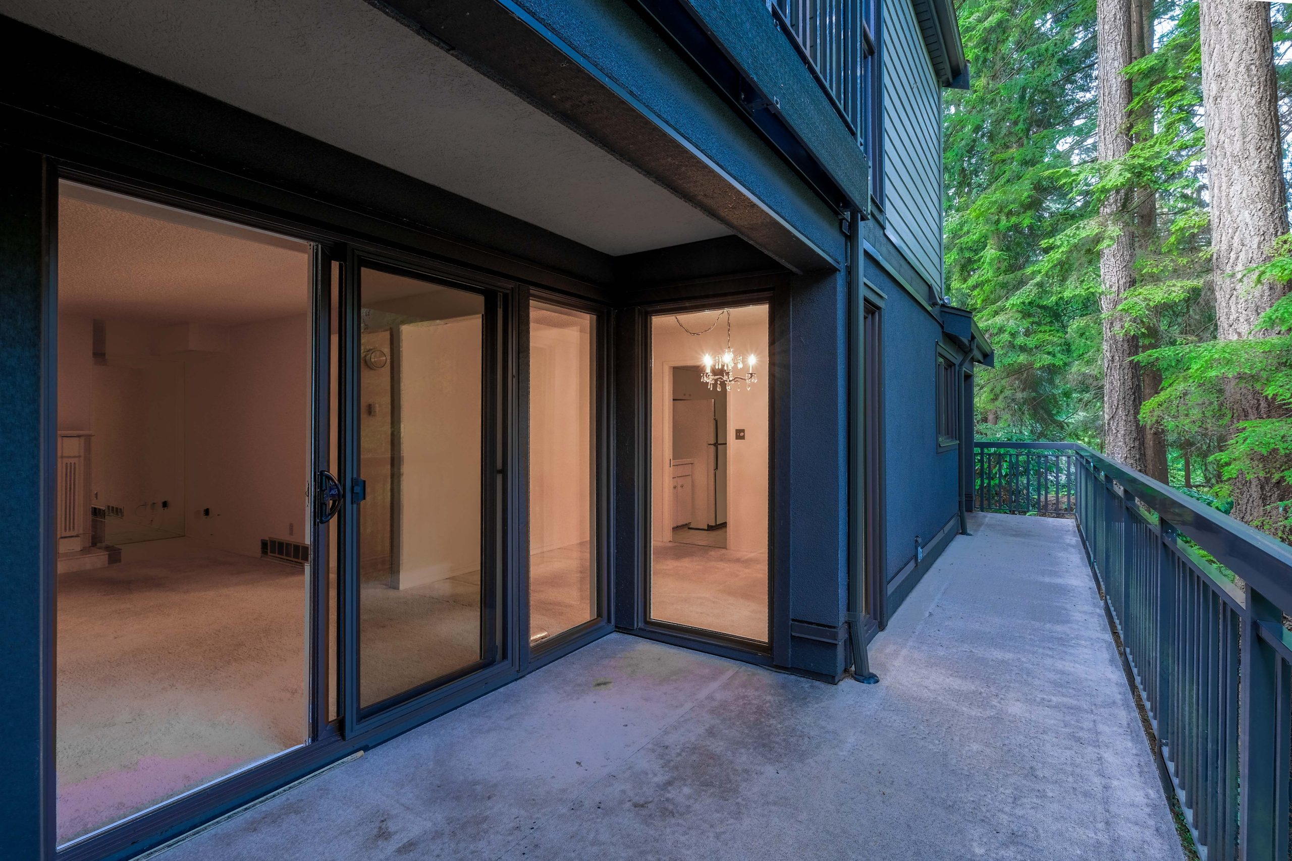 1139 Heritage Blvd, North Vancouver 23