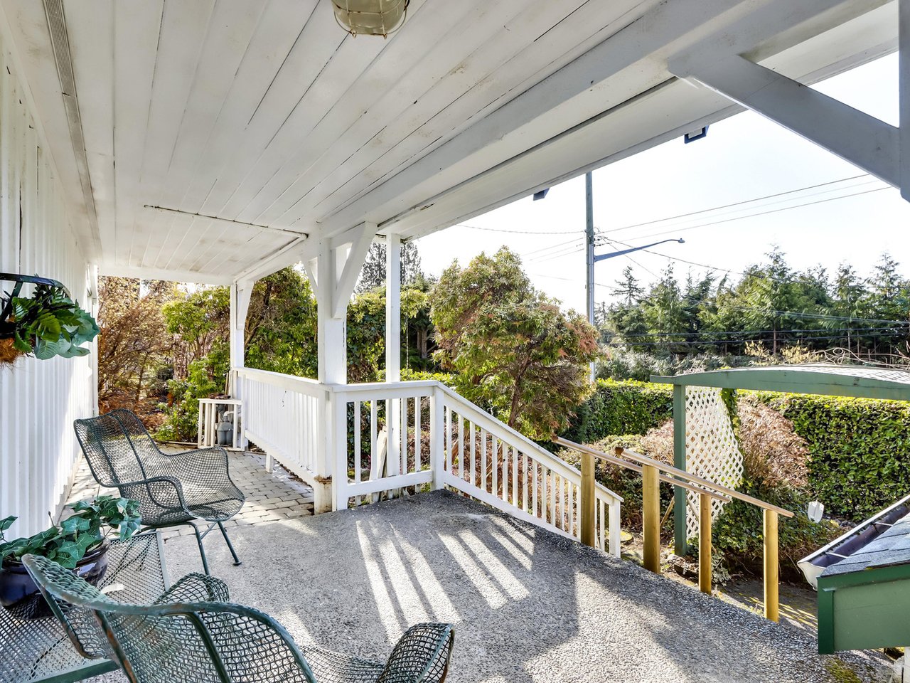 3333 Marine Drive, West Vancouver 41