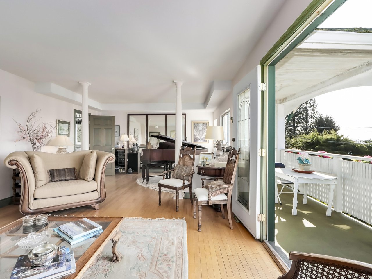 3333 Marine Drive, West Vancouver 32