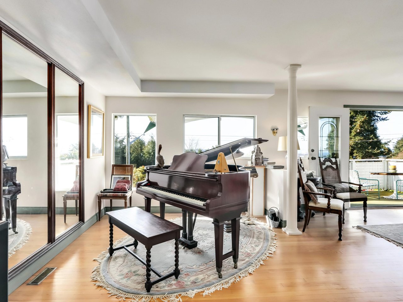 3333 Marine Drive, West Vancouver 31